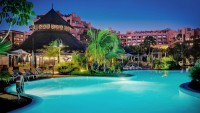 /album/dianaydiego/poolvillageatnight-jpg1/